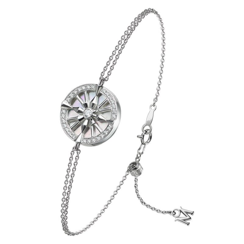 MIKIMOTO - 新品未使用 ミキモト v code ペンダントの通販 by